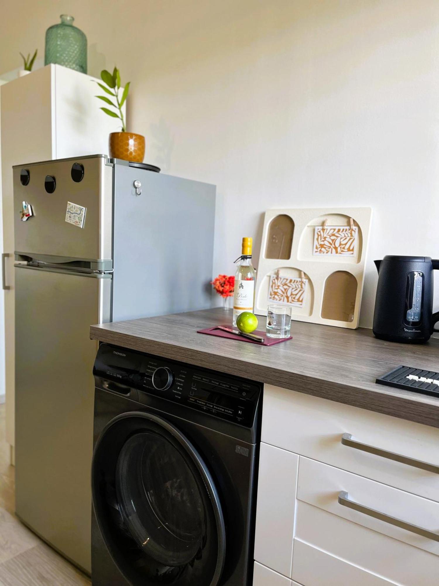 Cocon Des Alizes Apartment La Moise Bagian luar foto